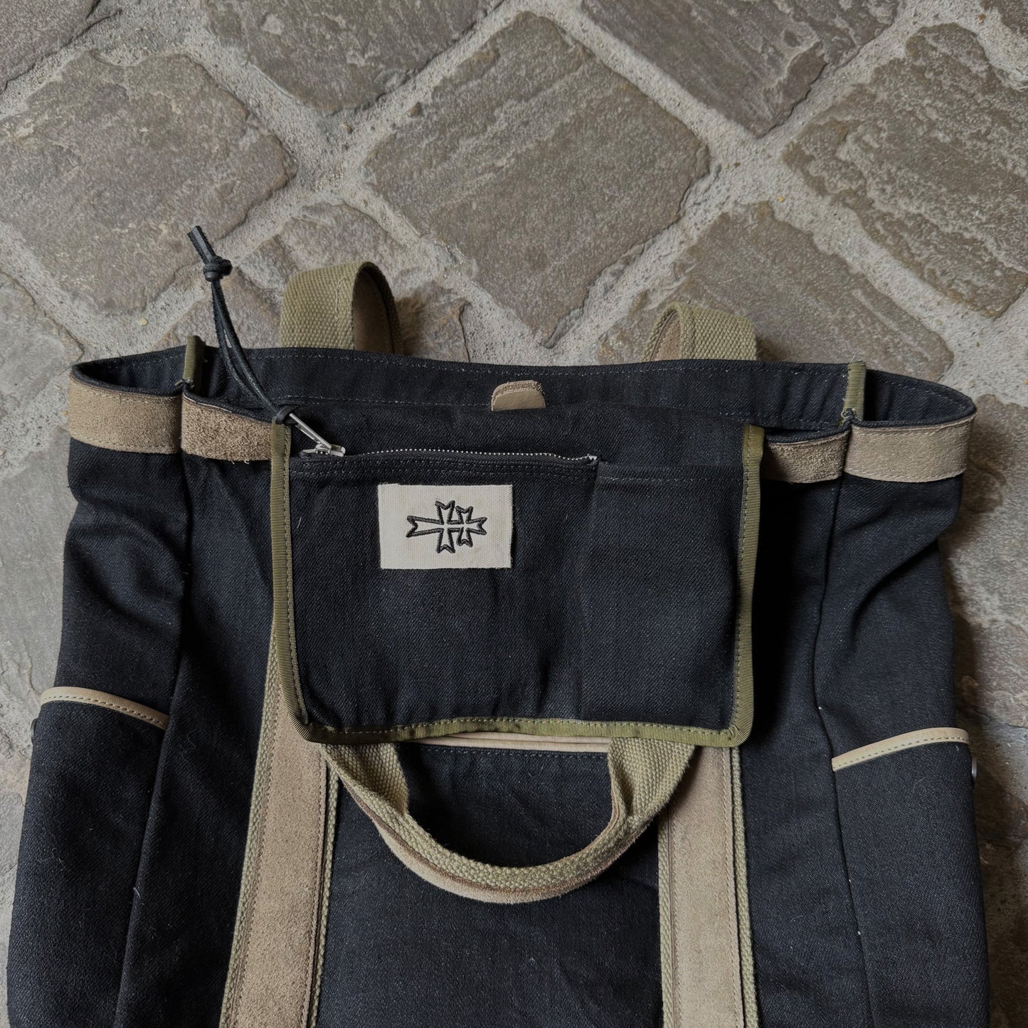 TOTE BAG - BLACK/TAN